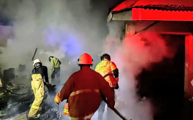 Pabrik Tahu di Bondowoso Ludes Terbakar, Kerugian Capai Ratusan Juta Rupiah