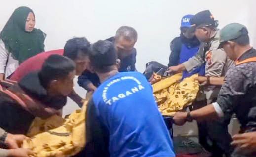 Pelajar MTsN Bondowoso Hanyut di Sungai Bosamba Ditemukan Meninggal Dunia