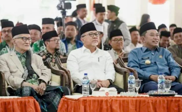 Menko Zulkifli Buka Munas MA IPNU di Bondowoso, Bupati Hamid Ajak Alumni Jadi Motor Perubahan