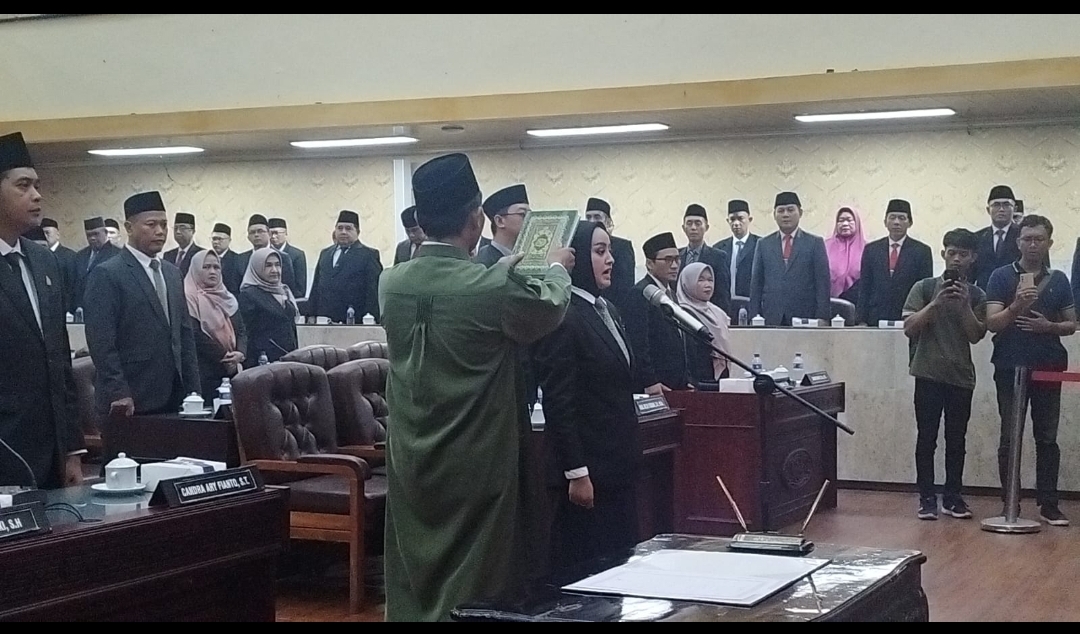 Fatmawati Resmi Duduki Posisi Wakil Ketua Dewan