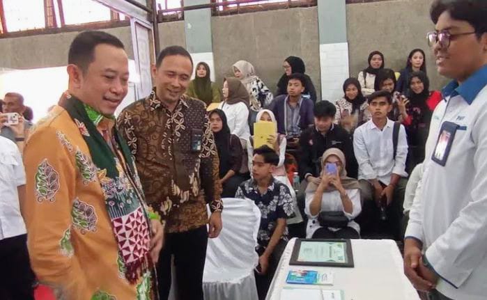 1.200 Lowongan Pekerjaan di Bondowoso Job Fair 2025 Diserbu Pencari Kerja