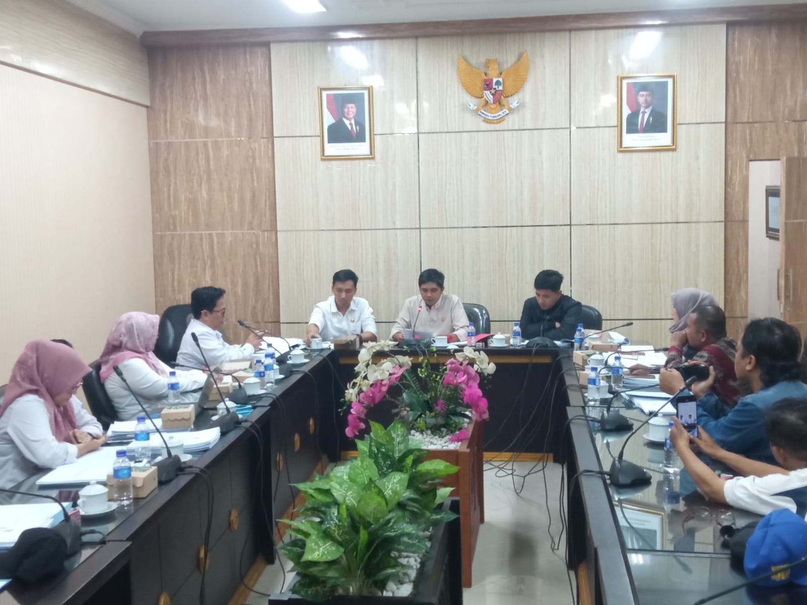 Komisi B DPRD Jember Pertanyakan Keberadaan Dua Patung Arca di Situs Beteng Sidomekar