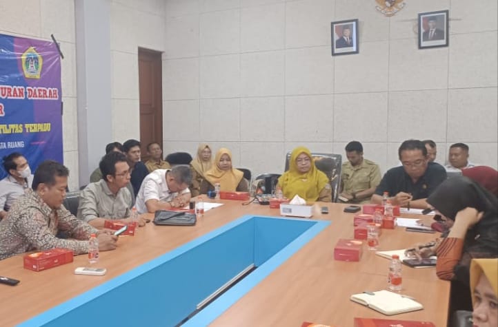 Jaringan Utilitas Listrik dan Internet Semrawut, Kedepan Diharap Jember Ada Perda Penataan