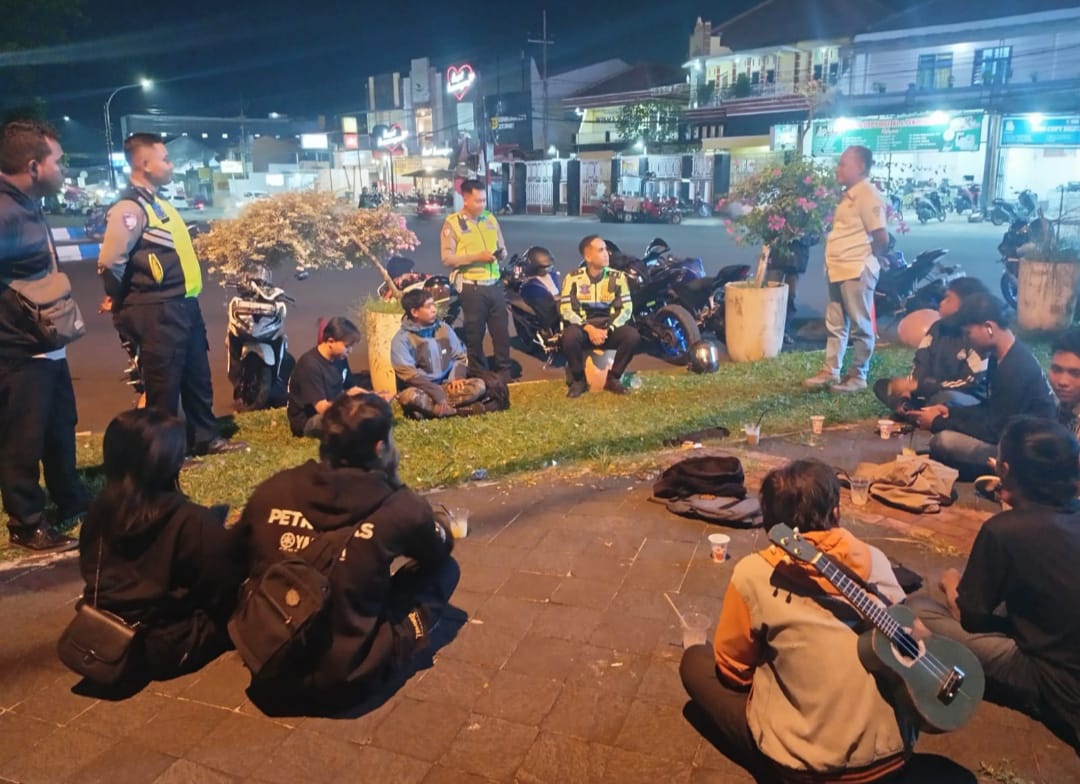 Polres Jember Ajak Komunitas Motor Jadi Pelopor Tertib Lalu Lintas