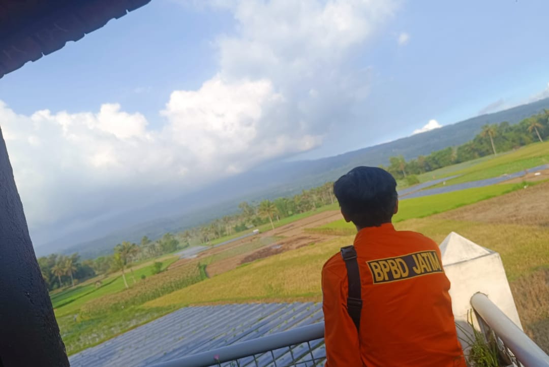 Gunung Raung Erupsi Status Waspada, BPBD Imbau Warga Tak Panik