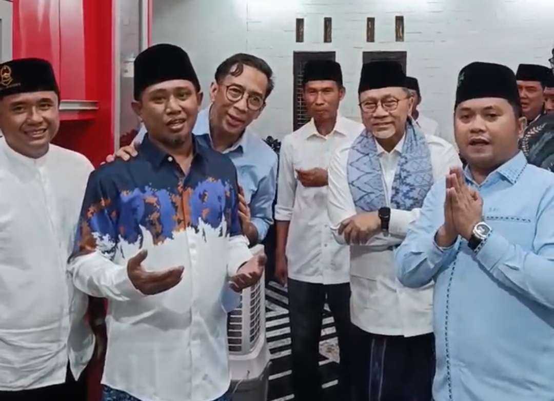 Lora  Fadil Bergabung Dengan PAN, Bakal Nyaleg 2029