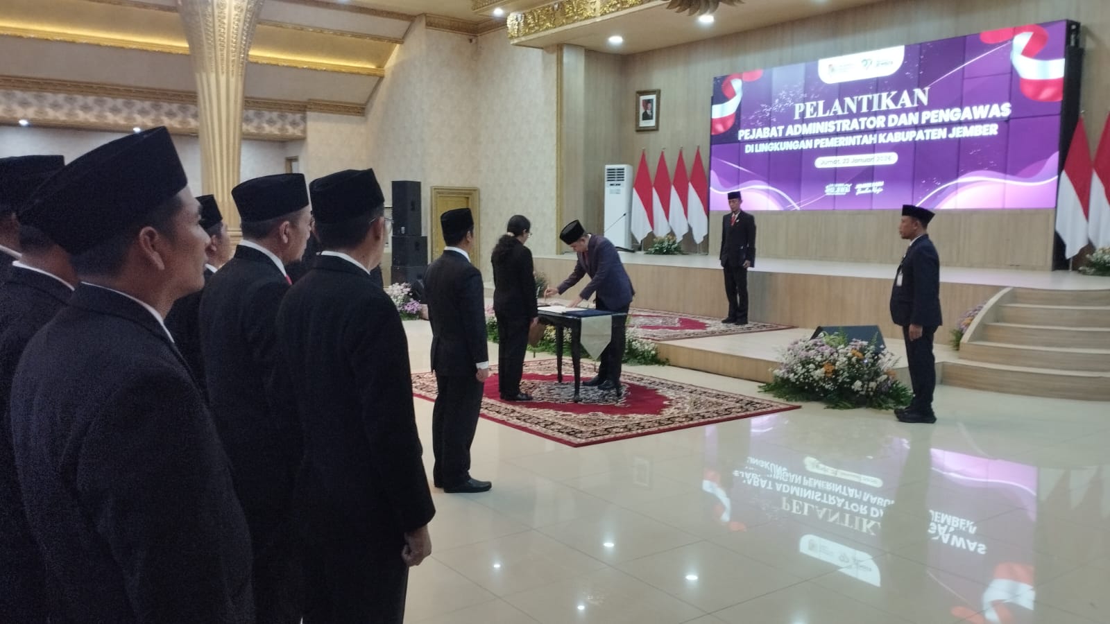 Bupati Fawait Lantik 190 Pejabat, Sesuaikan SOTK Baru