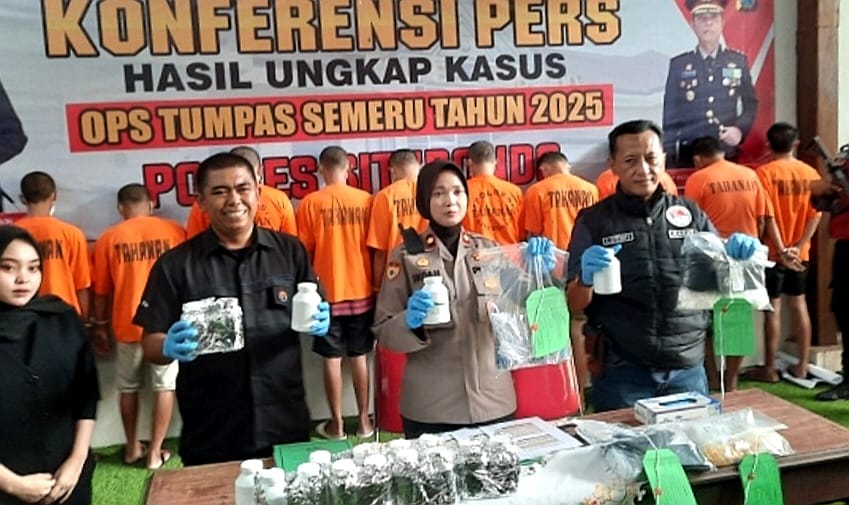 Tumpas 11 Pengedar Narkoba di Situbondo, Polisi Sita Sabu dan Pil Koplo