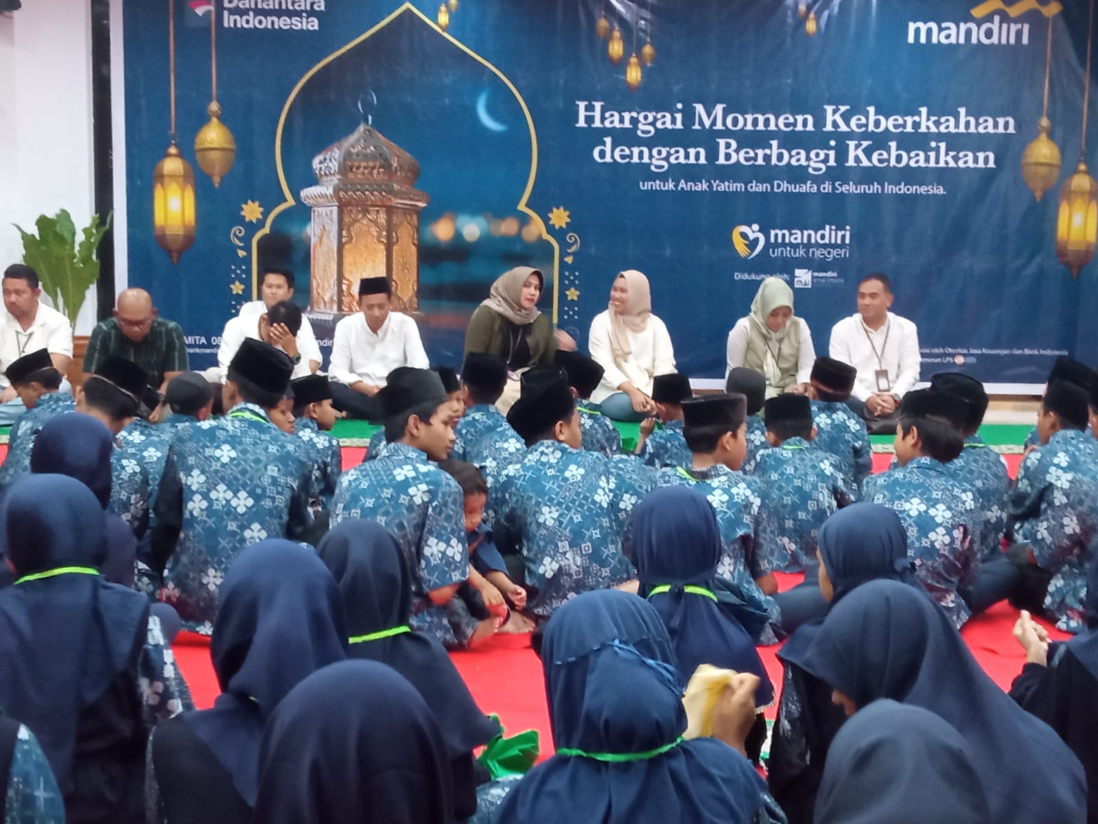Safari Ramadan Bank Mandiri Jember, Bantu Anak Yatim Piatu dan Lansia