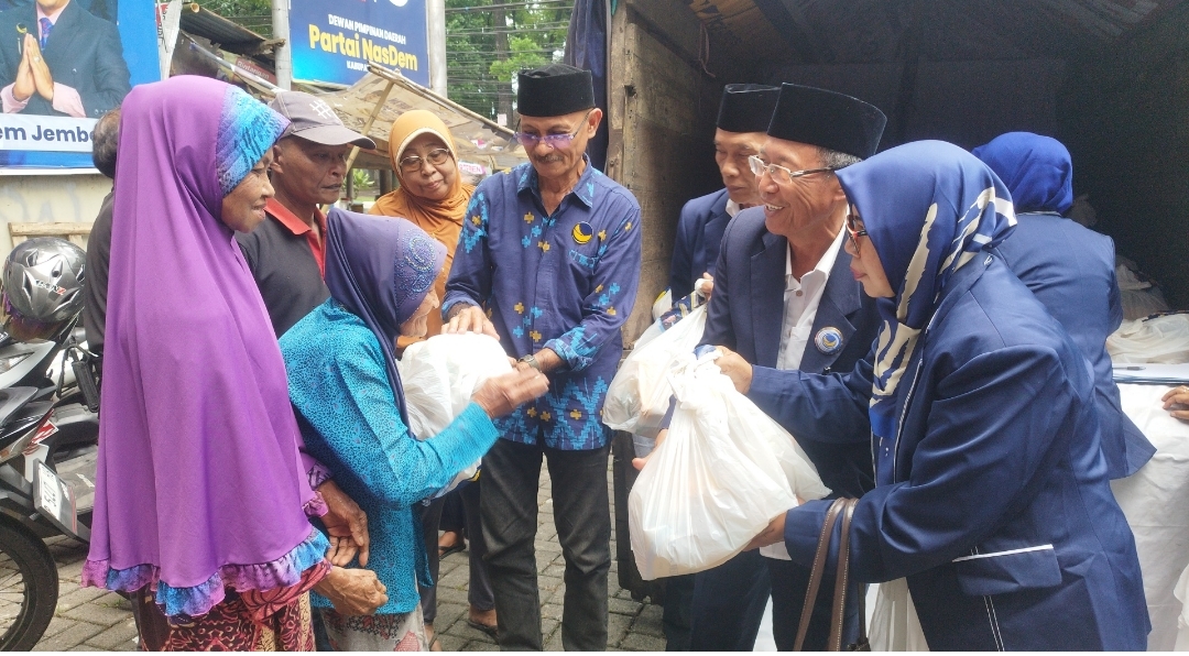 HUT Partai NasDem Jember, Salurkan 200 Paket Sembako