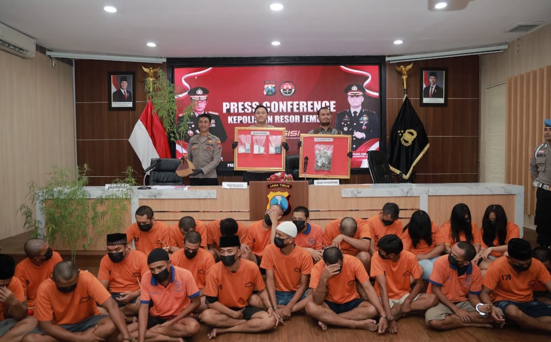 Polres Jember Amankan 27 Tersangka Kasus Narkoba, Sepasang Pasutri Turut Diciduk