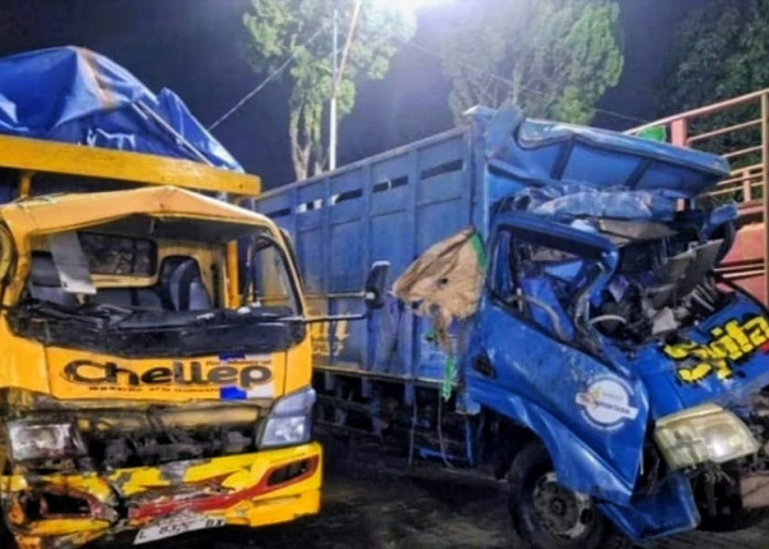 Dua Truk Adu Banteng di Bondowoso, Pasutri Asal Jember Meninggal dan Anak Luka Parah