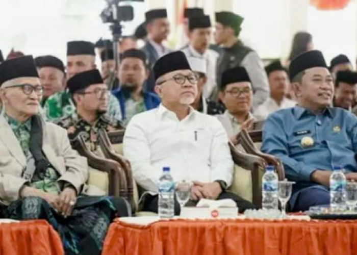 Menko Zulkifli Buka Munas MA IPNU di Bondowoso, Bupati Hamid Ajak Alumni Jadi Motor Perubahan