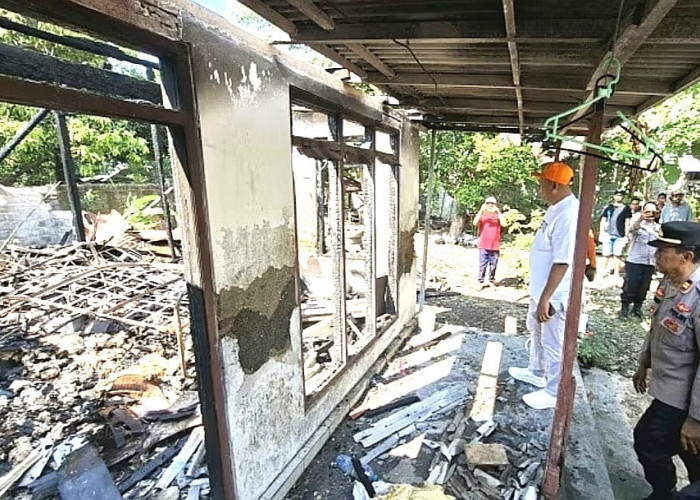 Sehari, 1 Rumah Terbakar dan 1 Rumah Ambruk di Situbondo