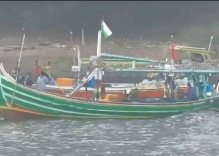 Perahu Hilang Kontak, 6 Nelayan Jember Dikabarkan Hilang