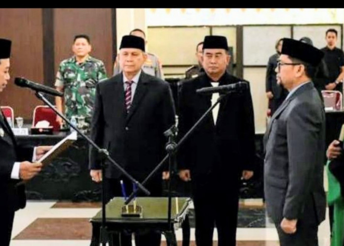 Lantik Fathur Rozi Sebagai Sekda Bondowoso, Bupati Hamid Minta Jadi Pelayan Publik Sejati