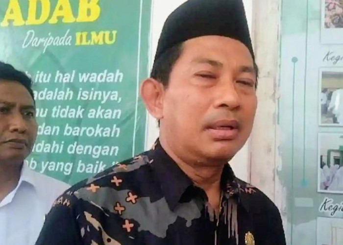Kemenag RI Beri Bantuan Rp200 Juta untuk Perbaikan Atap  Asrama Ponpes di Situbondo