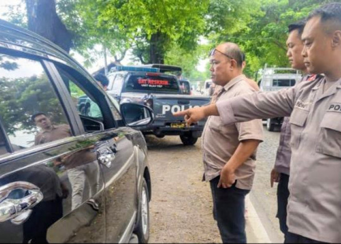 Pecah Kaca Mobil Parkir di Jalur Pantura Situbondo, Dua Maling Gasak Uang Rp140 Juta