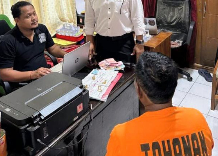 Pria Asal Bondowoso Jual Perhiasan Emas Palsu di Situbondo Dibekuk Polisi 