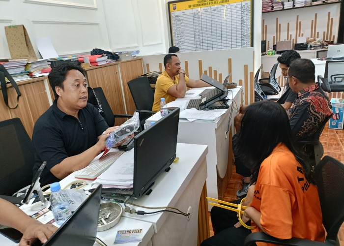 Edarkan Sabu-sabu, Sekeluarga di Jember Ditangkap Polisi