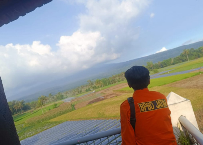 Gunung Raung Erupsi Status Waspada, BPBD Imbau Warga Tak Panik