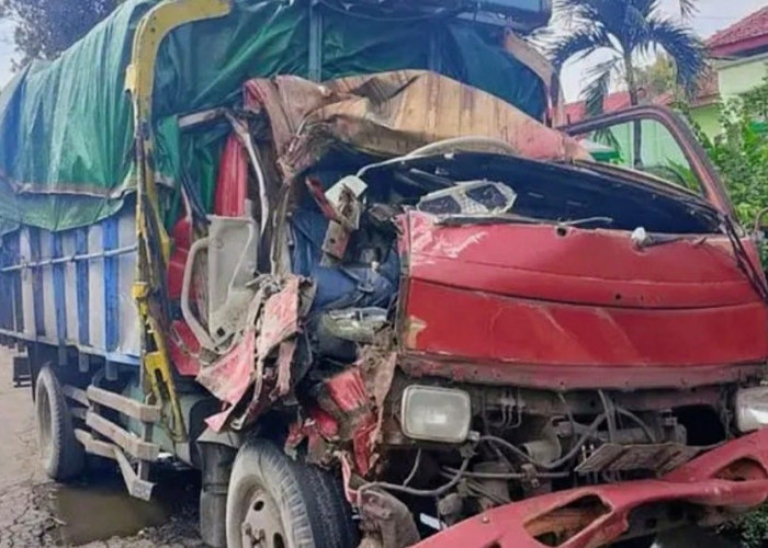 Tabrakan Karambol Tiga Kendaraan di Jalur Pantura Situbondo, Seorang Sopir Meninggal Dunia