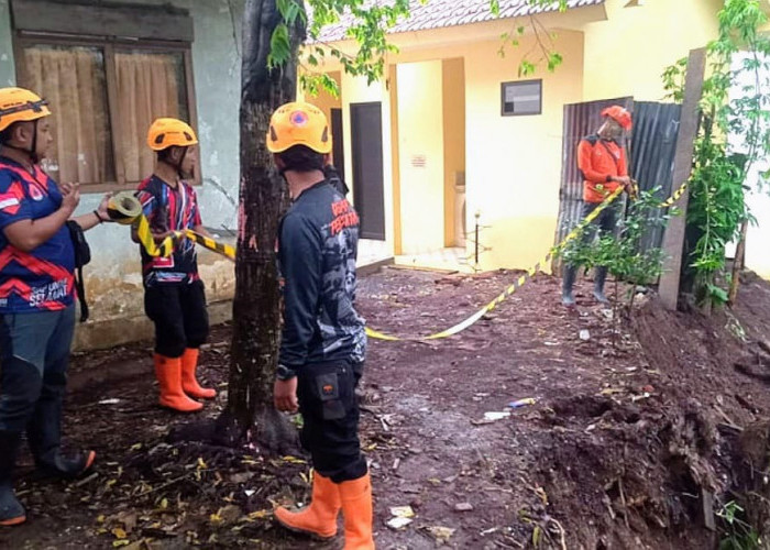 Hujan Deras Seharian Picu Tanah Longsor di Dua Desa Kecamatan Curahdami Bondowoso