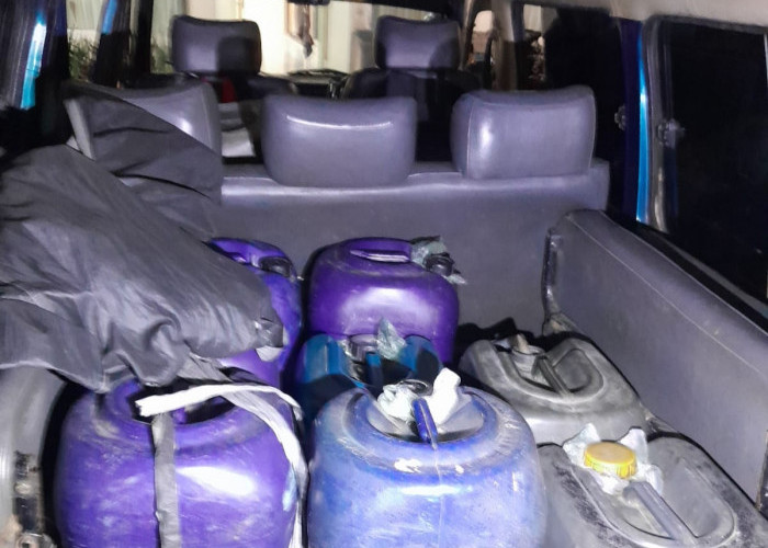 Modifikasi Mobil Carry, Tengkulak BBM Pertalite 240 Liter Diringkus Polisi