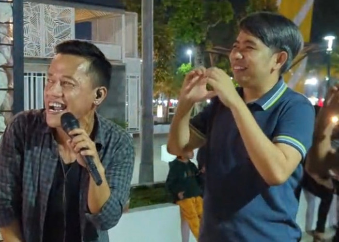 Bupati Jember Apresiasi Kreator Muda, Live TikTok di Alun-alun Dongkrak Promosi Daerah