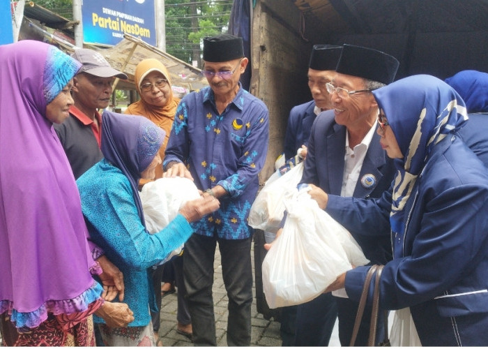 HUT Partai NasDem Jember, Salurkan 200 Paket Sembako
