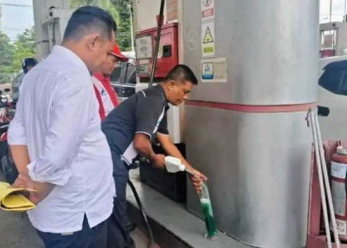 Banyak Motor Mbrebet dan Mogok Setelah Isi BBM, Polisi Bondowoso Sidak SPBU
