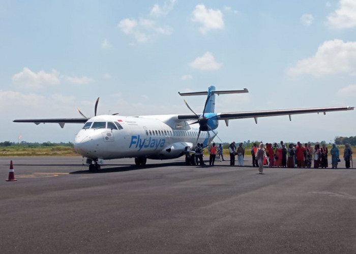 Penerbangan Jember - Jakarta Juga Diminati Penumpang Luar Daerah