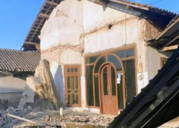 64 Rumah pada 4 Desa di Situbondo Rusak Digoyang Gempa Banyuwangi Magnitudo 5,7 