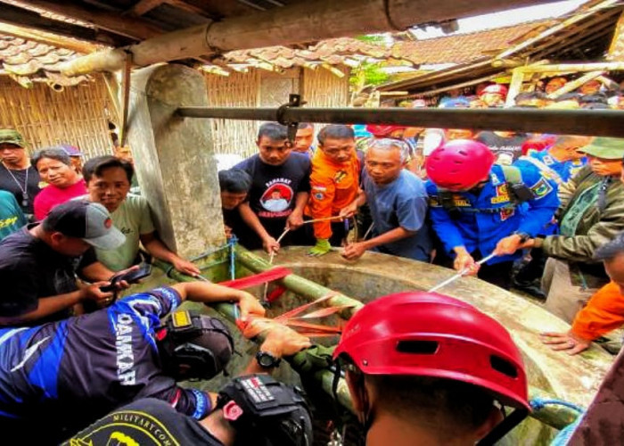 Emak 49 Tahun di Bondowoso Selamat Jatuh ke Sumur Kering Sedalam 25 Meter
