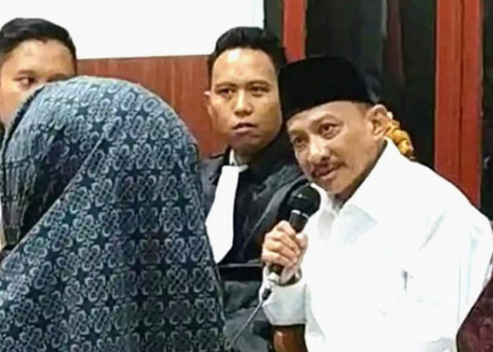 Terbukti Terima Gratifikasi Rp4,5 Miliar, Mantan Bupati Situbondo Karna Suswandi Divonis 6,5 Tahun Penjara 