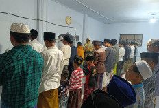 Ponpes Mahfilud Duror Jember Awali Salat Tarawih dan Puasa Ramadan