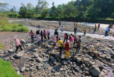 Jumat Sehat dan Bersih di Panti, Bantaran Sungai Disulap Jadi Ruang Terbuka Hijau
